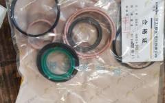 Ремкомплект цилиндра поворота CDM932N