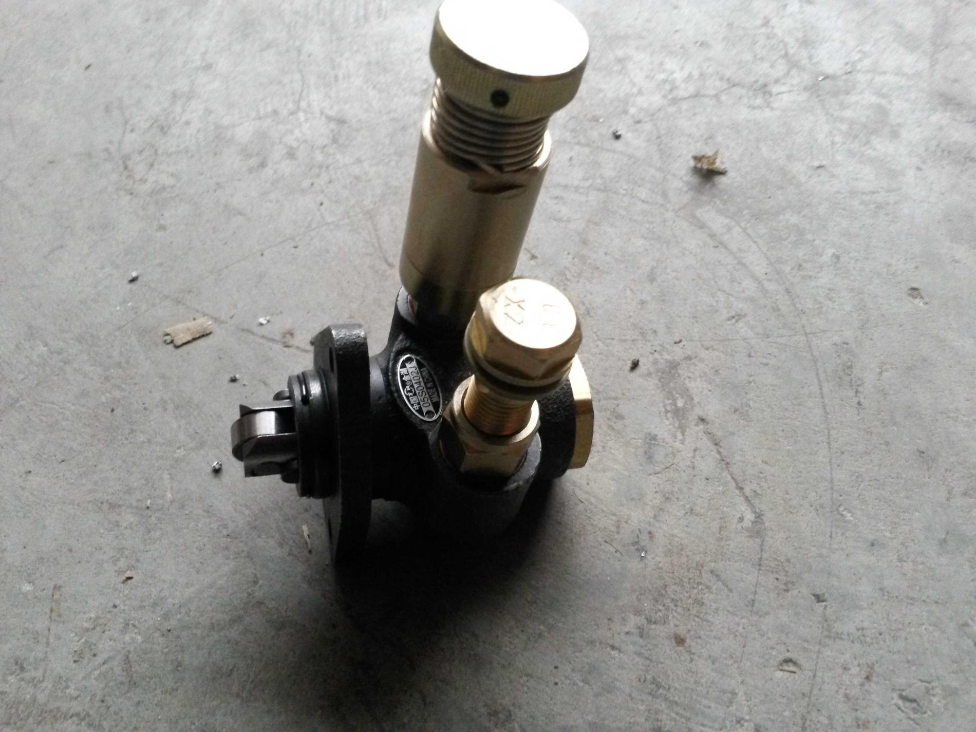 Насос топливо-подкачивающий низкого давления (ТННД) 13030186 CDM 833 13029828